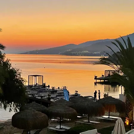 Toka Hotel&beach Club Hotel