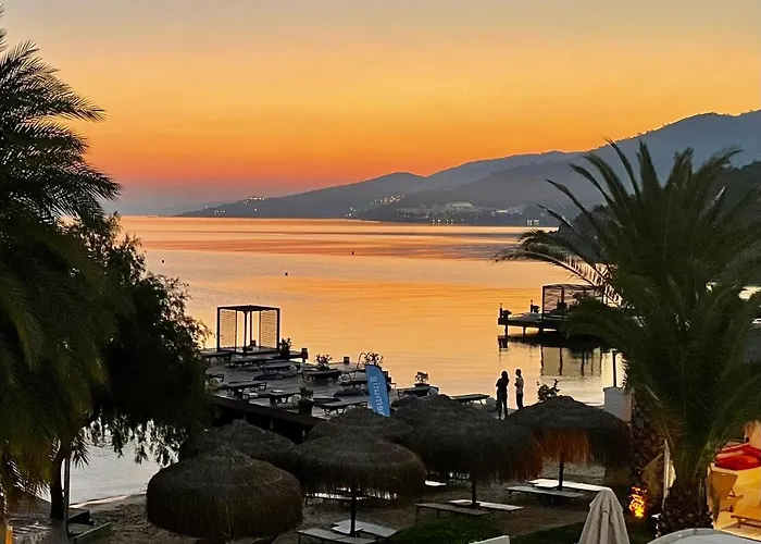 Toka & Club Отель