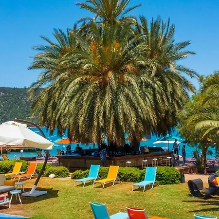 Toka & Club מלון 3*