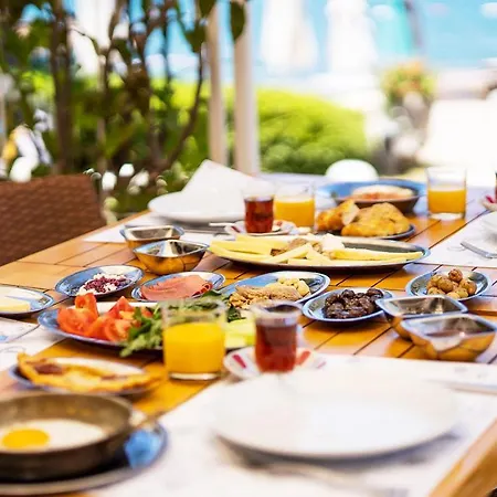 מלון Toka & Club בודרום