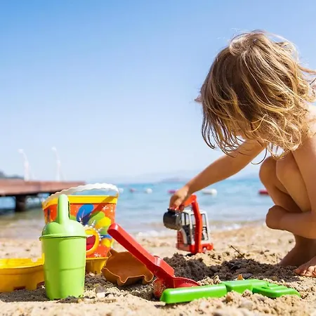 Toka & Club בודרום