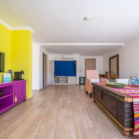 Toka & Club 3* בודרום