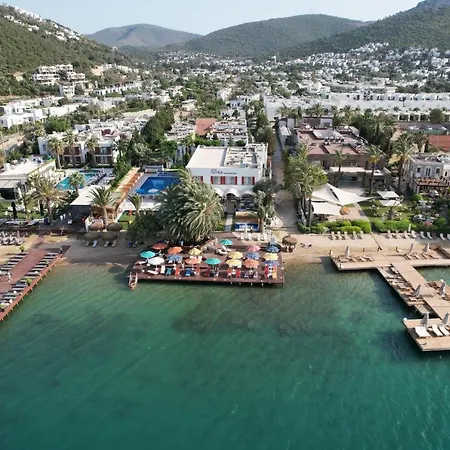 Toka & Club מלון 3*