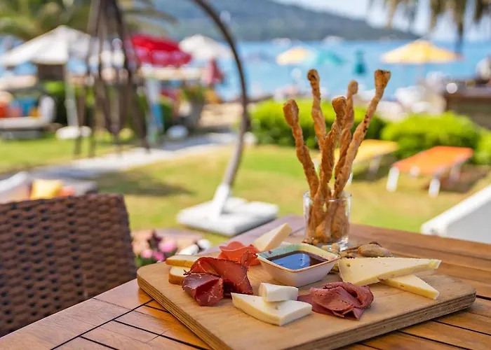 Toka & Club Hotel 3*