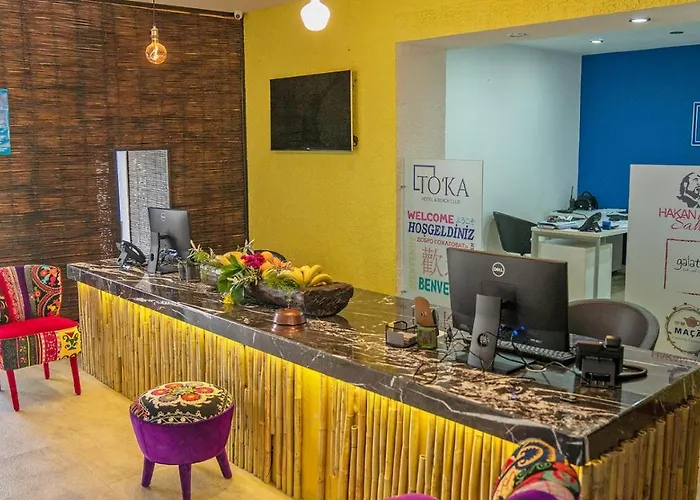 Toka & Club Szálloda 3*